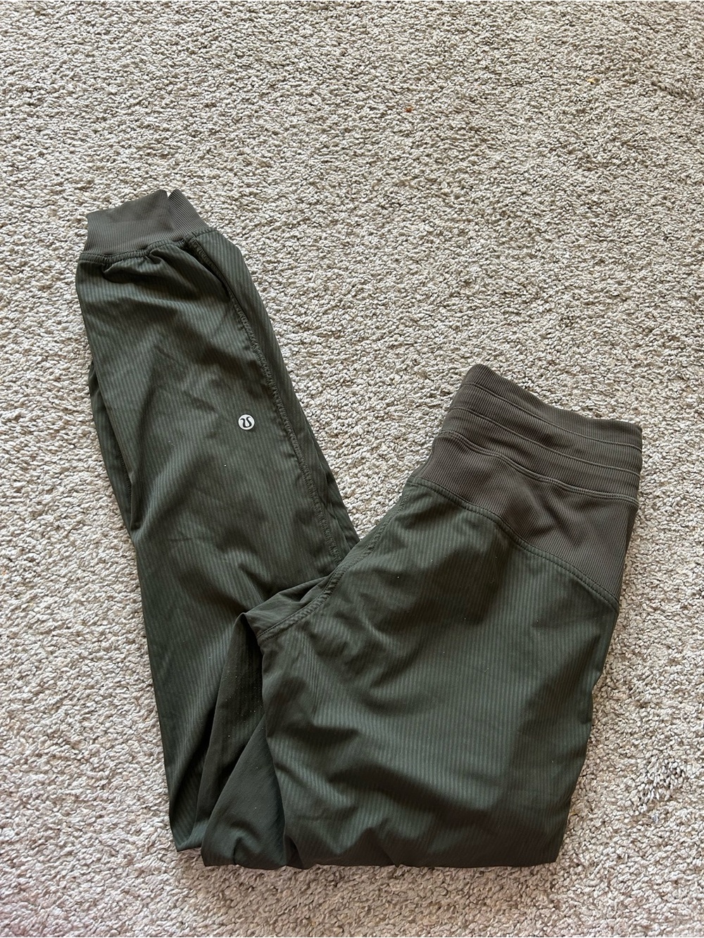 Lululemon dance studio joggers 29”